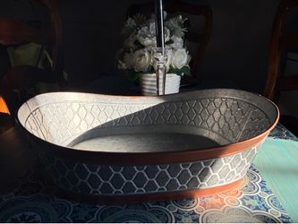 Decorative Metal Basket with Coppertoned Rims @ Handles