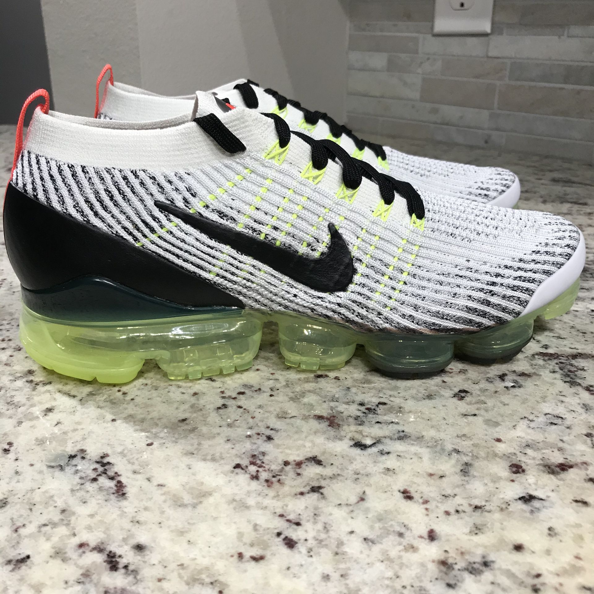 🆕 BRAND NEW Nike Air Vapormax Flyknit 3 Shoes