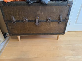 Antique Original Hartman Steam Trunk- Italy