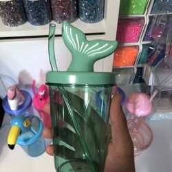New Kid’s Cup’s $1 each