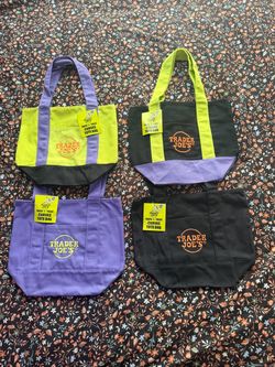 Trader Joe’s Halloween mini tote bag