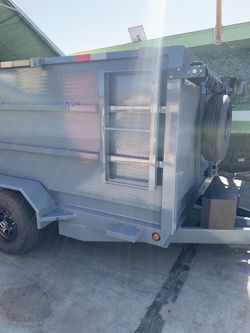 Scissor Lift Dump Trailer With Accessories 
