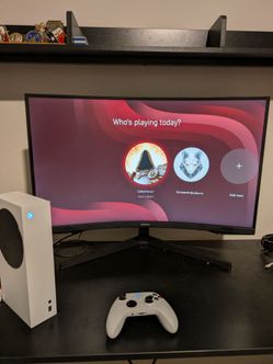 Xbox series S 512GB with Samsung Gaming Monitor