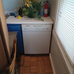 Kenmore QuietGuard Dishwasher