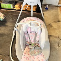 Ingenuity SimpleComfort Lightweight Compact 6-Speed Multi-Direction Baby Swing, Vibrations & Nature Sounds, 0-9 Months 6-20 lbs (Pink Cassidy)  