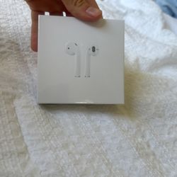 Airpods 2 Brand New