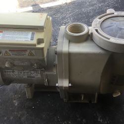 POOL PUMP 3.0 HP PENTAIR VARIABLE SPEED