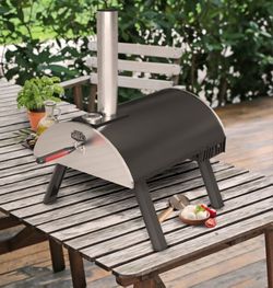 Charcoal Pizza Oven