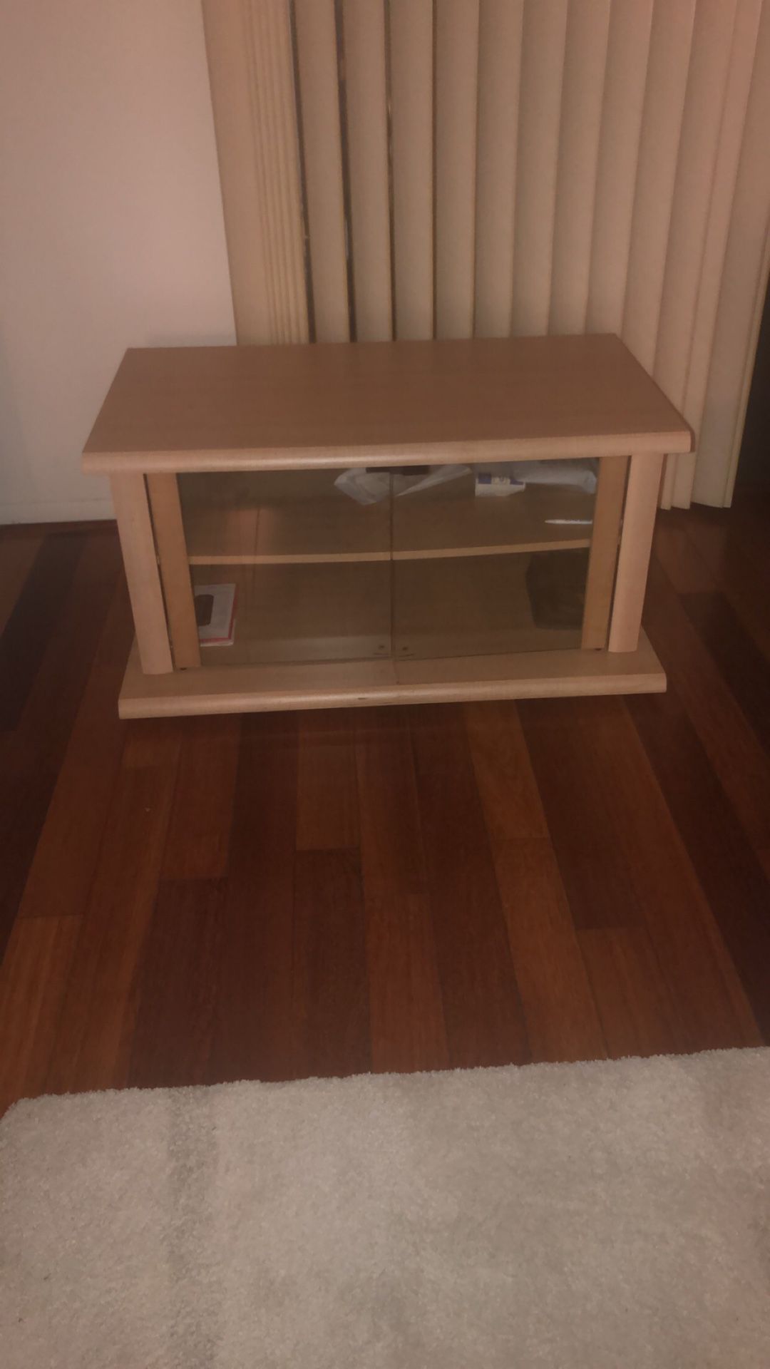 Small tv stand