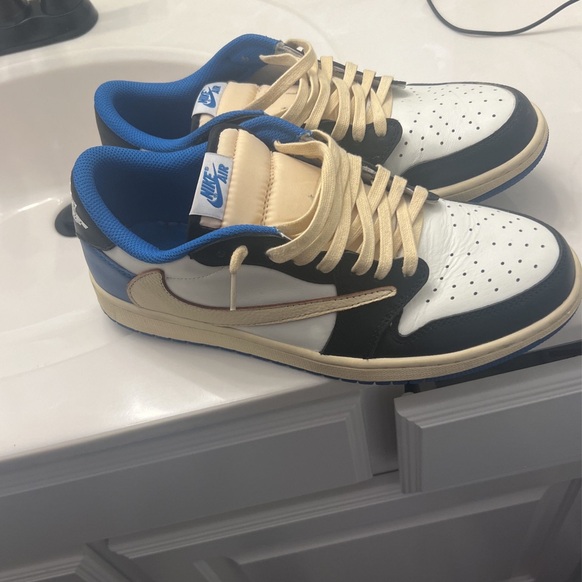 travis scott 1s retail price