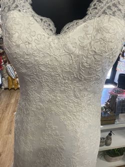 Beautiful Wedding Dress With Great Details 