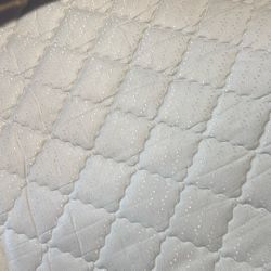 Free Mattress & Box Spring