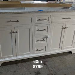 60in Double Bathroom Vanity with Top