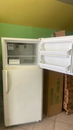 Refrigerador usado limpio listo para usar Garantia y delivery disponible