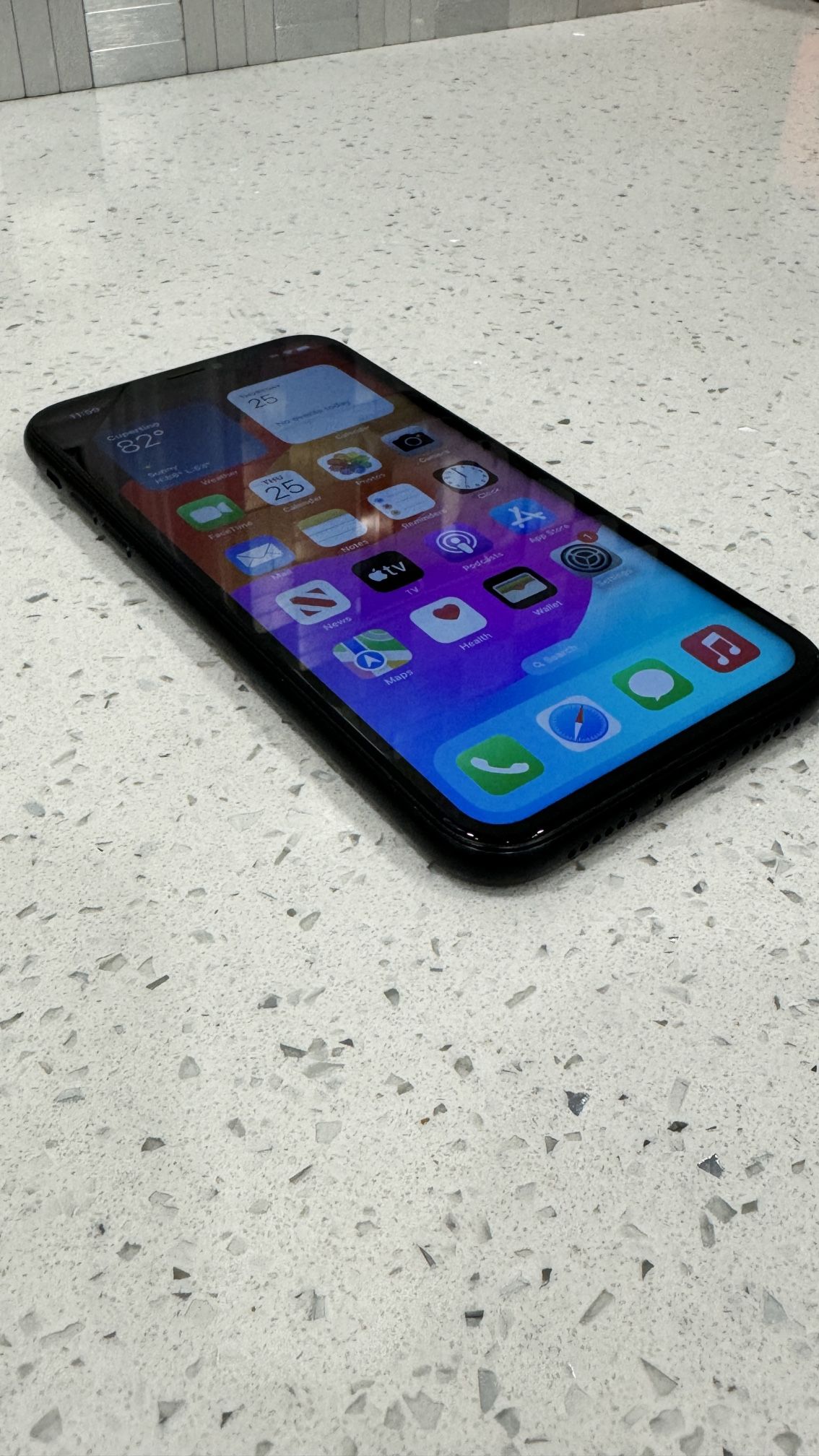 Iphone XR Black Unlocked 64GB