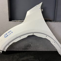 2018-2019-2020-2021-2022 TOYOTA C-HR LEFT FENDER OEM USED