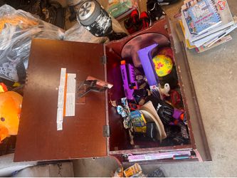 Toy box w/ miscellaneous toys