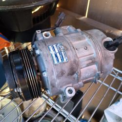 2015 Ford Edge A/C Compressor 