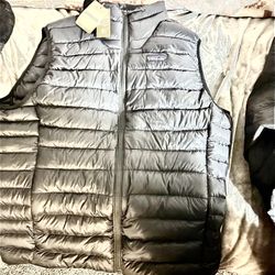 Pangonia Black Bubble Vest Brand New!