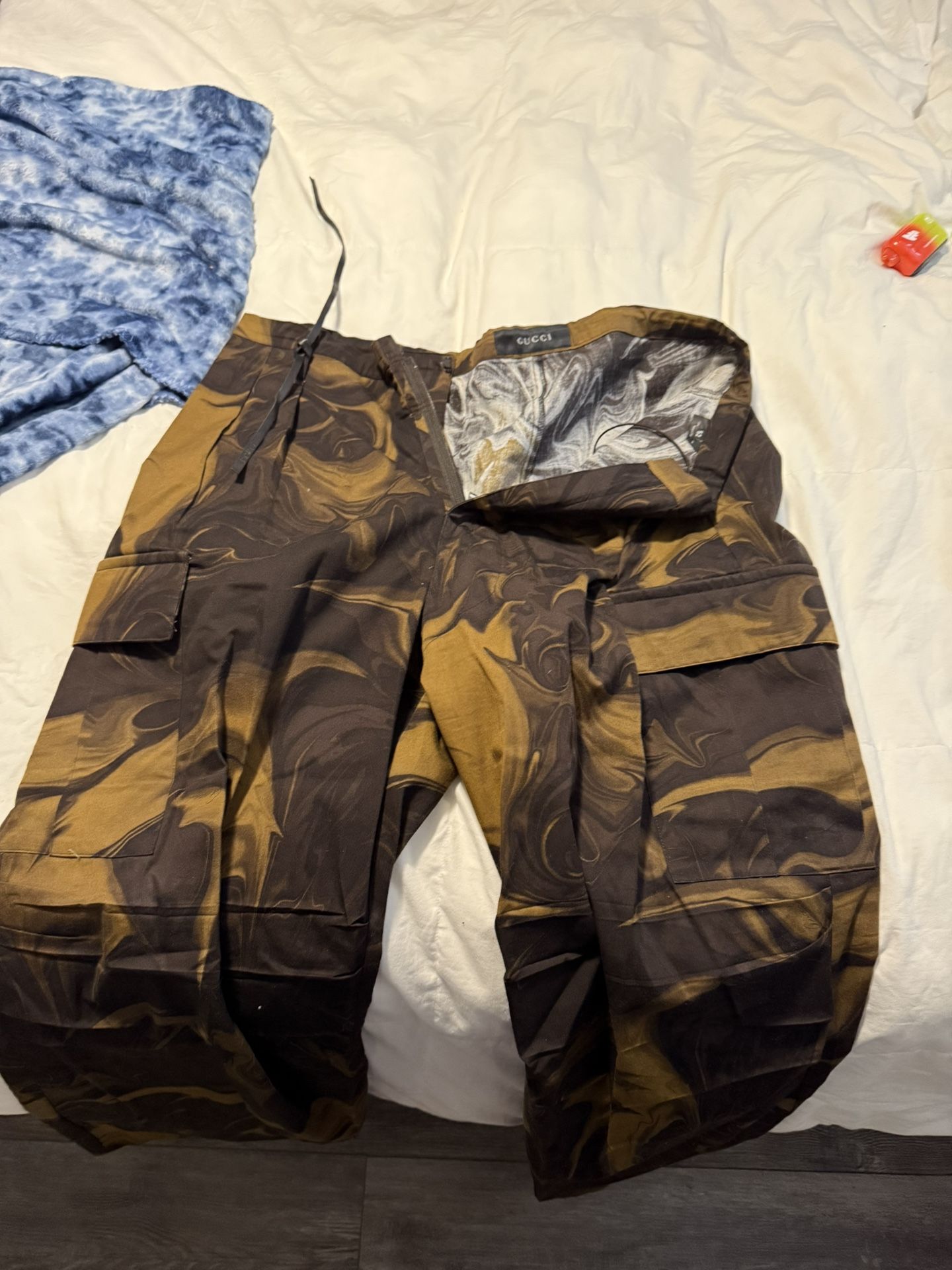 Authentic Gucci Men’s Pants