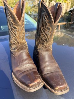 Ariat Men’s 9D Brown Leather Square Toe Cowboy Boots