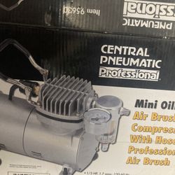 Central Pneumatic Airbrush Compressor 