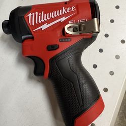 Milwaukee new 1/4” impact fuel M12