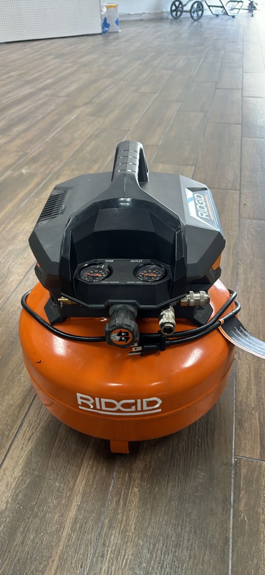 6 Gal. Portable Electric Pancake Air Compressor