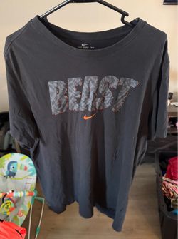 Nike The Nike Tee Beast Graphic T-Shirt