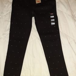*New Levi's Size 8*