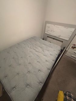 Queen mattress