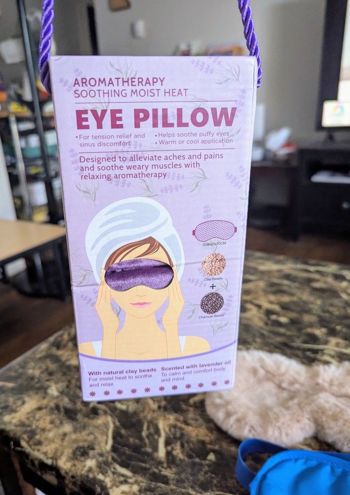 Eye Pillow with Aromatherapy (new in box)