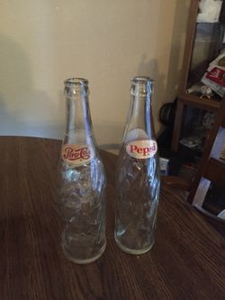 Vintage Pepsi swirl bottles