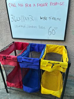 Wire Frame Laundry Storage Sorter with 3 Bags