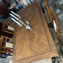 Dinning Table And 6 Chairs