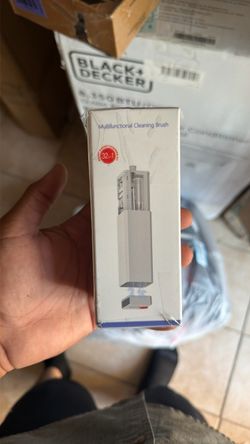 Electronic cleaning tool