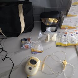 Medela Freestyle Breast Pump & Accessories