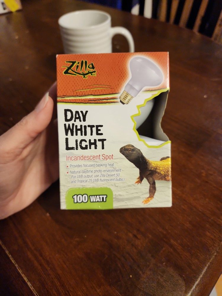 Zilla Day White Light Incandescent Spot Bulb 100 Watt