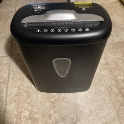 8 Page Paper Shredder