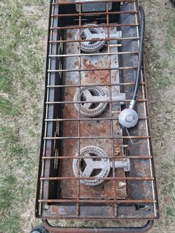 3 BURNER CAMP CHEF