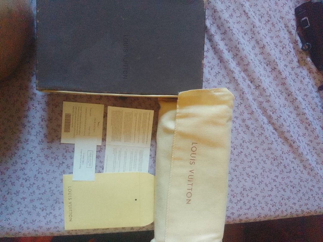 Brand New In The Box Louis Vuitton Louis Vuitton Damier Ebene Porte Tresor Etui Papier Tri-fold Wallet. 