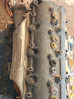 07 Ram 5.7 L engine assembly