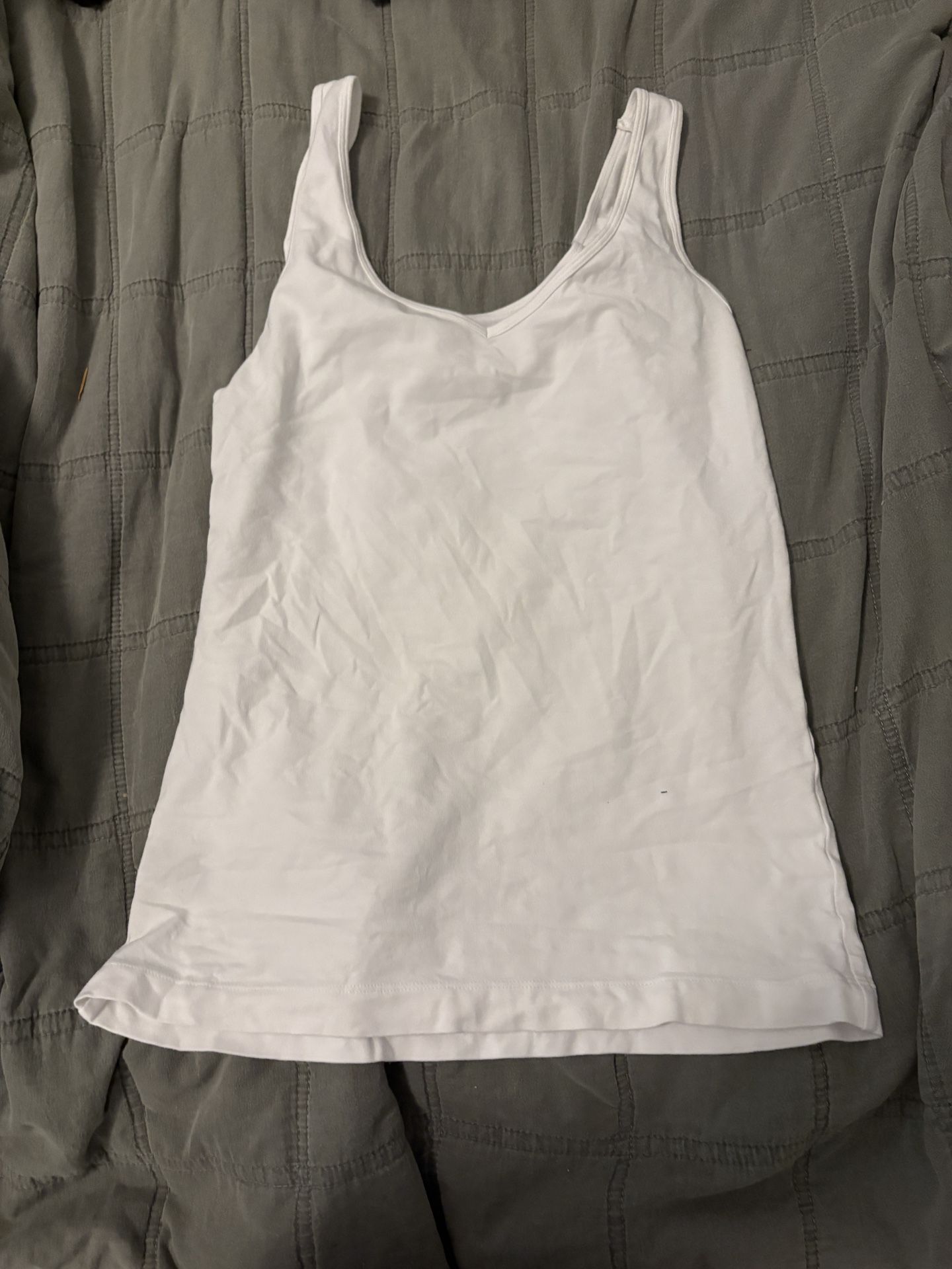 Simple Tank tops 