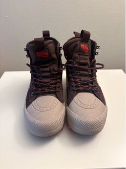 Vans Sk8-Hi MTE Gore-Tex Waterproof Shoes Boots - women size 6