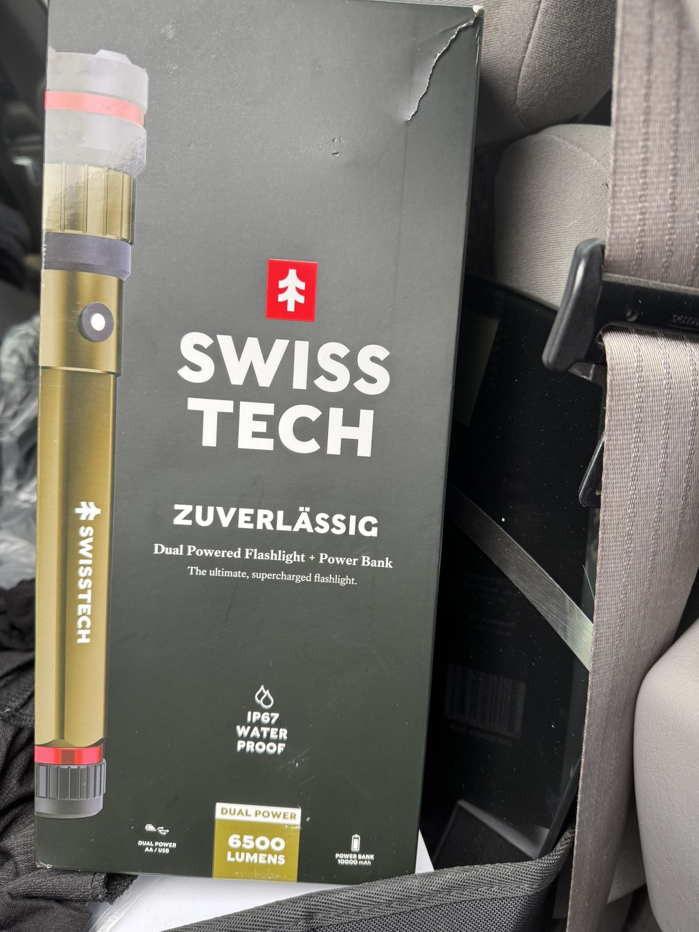 Swisstech 6500 Lumen Flashlight