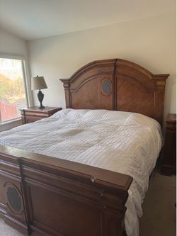 Queen Size Authentic Wood Bed Frame and Nightstands