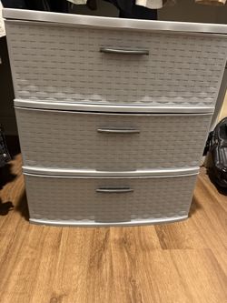 Sterilite 3 Drawer Weave Tower