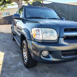 2006 Toyota Sequoia