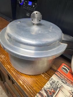 Mirro-Matic Aluminum Pressure Cooker with Manual