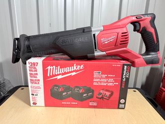 Milwaukee sawzall with battery pack